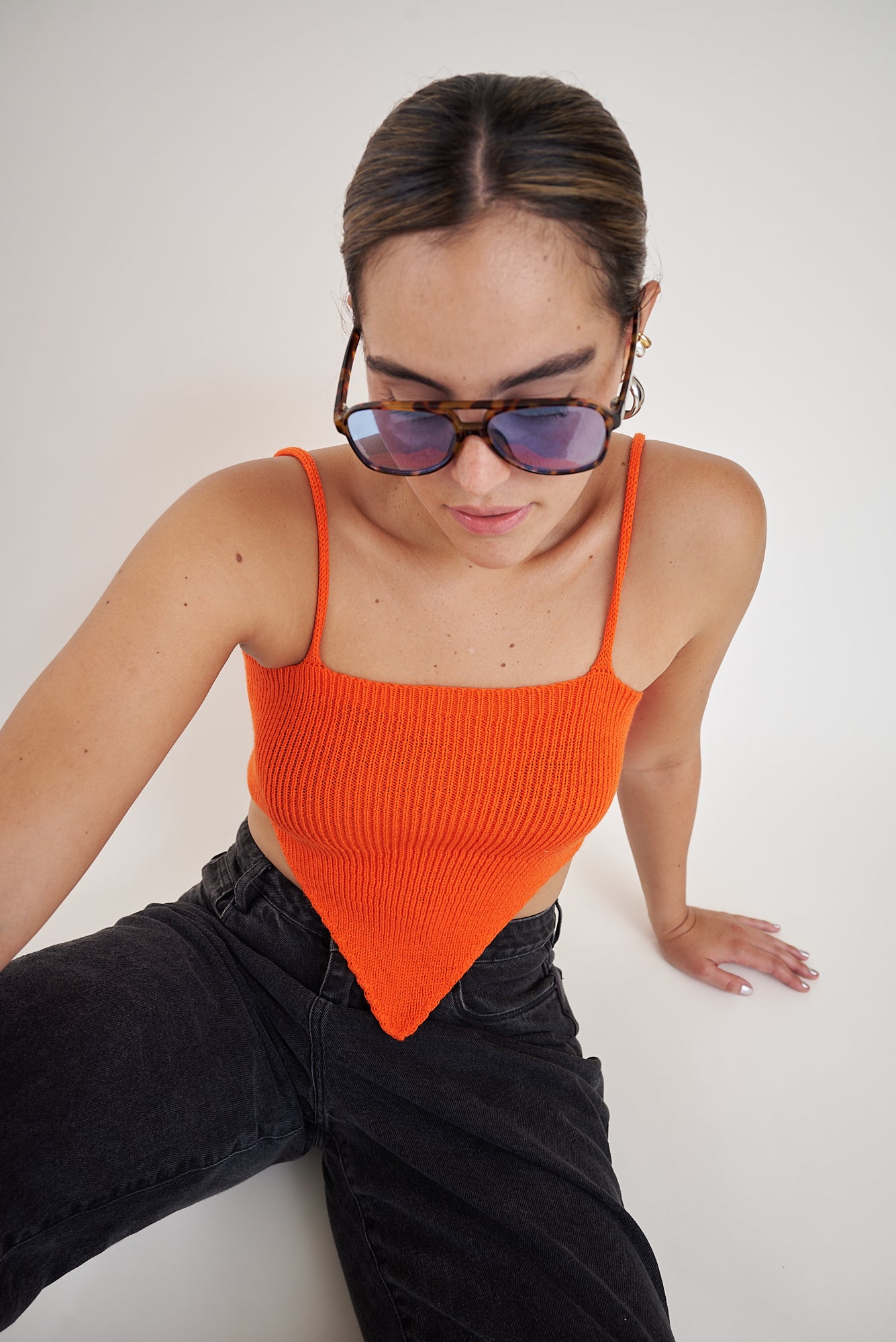 ORANGE. KNIT KY